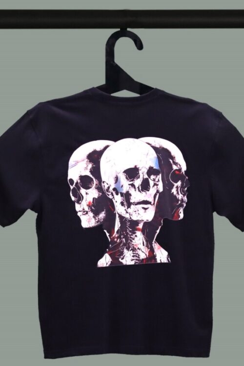 Black Half Sleeves Three Skulls Printed Oversized T-Shirt